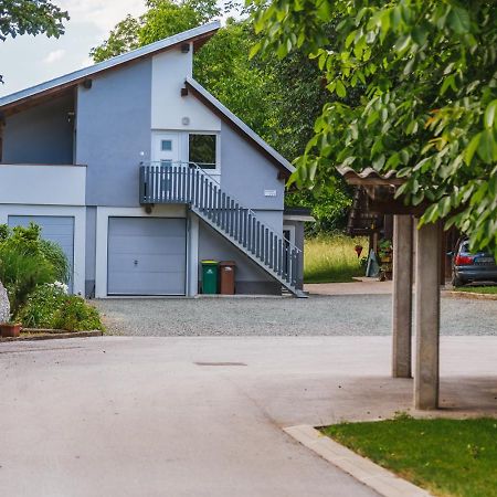 Blue Door - Studio Apartment Lesce  Exterior photo